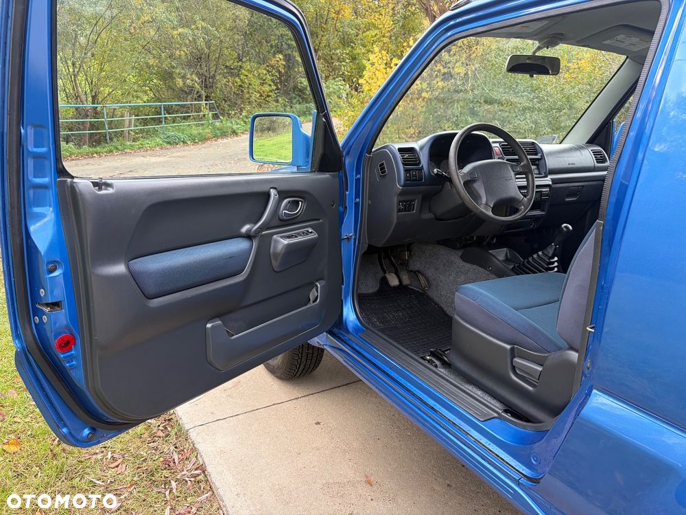 Suzuki Jimny 1.3 - 11