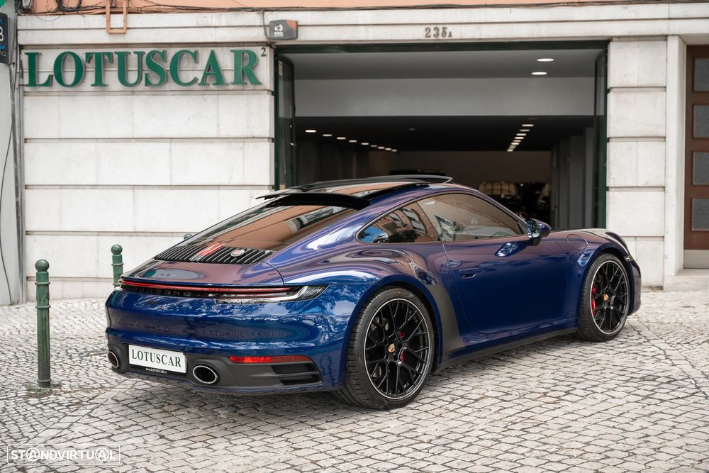 Porsche 911 (992) - 19