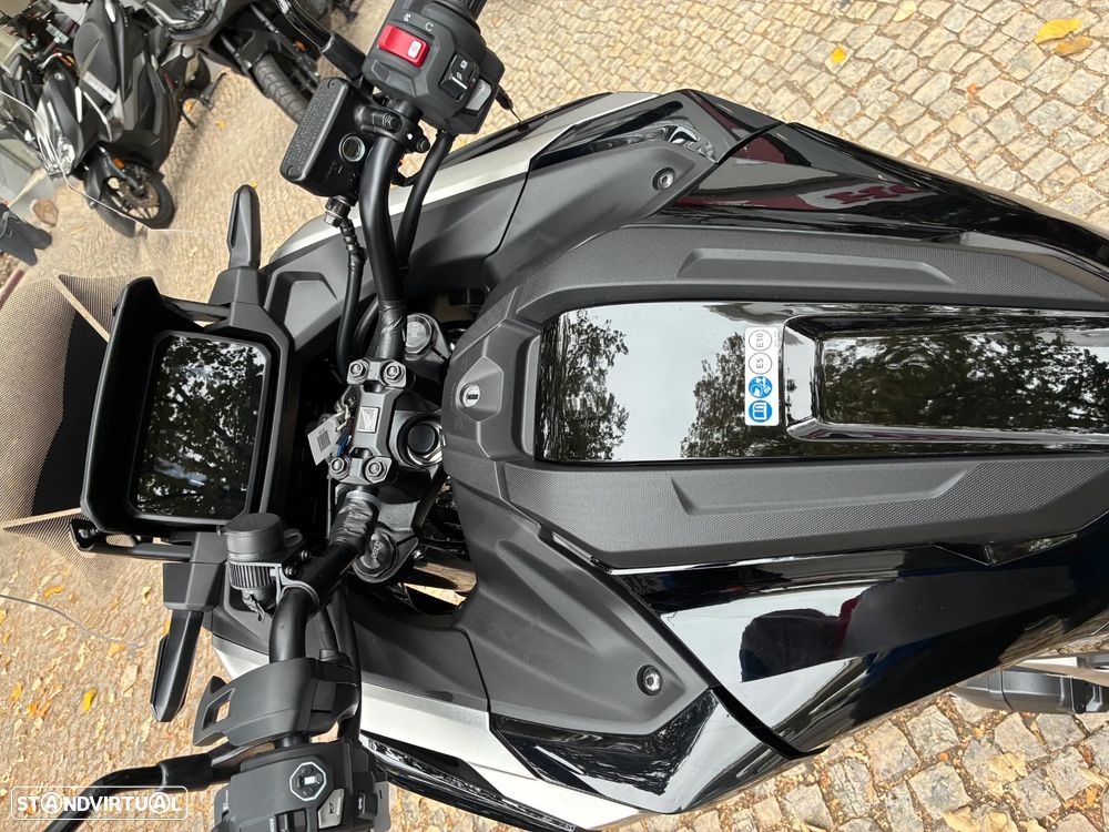 Honda NC750X DCT - 12