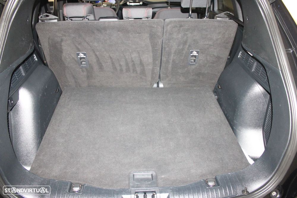 Ford Kuga 1.5 EcoBoost ST-Line - 35