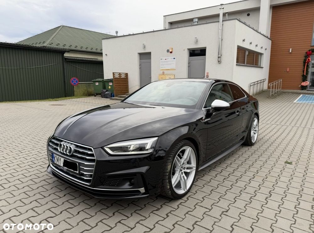 Audi A5 Coupé - 1