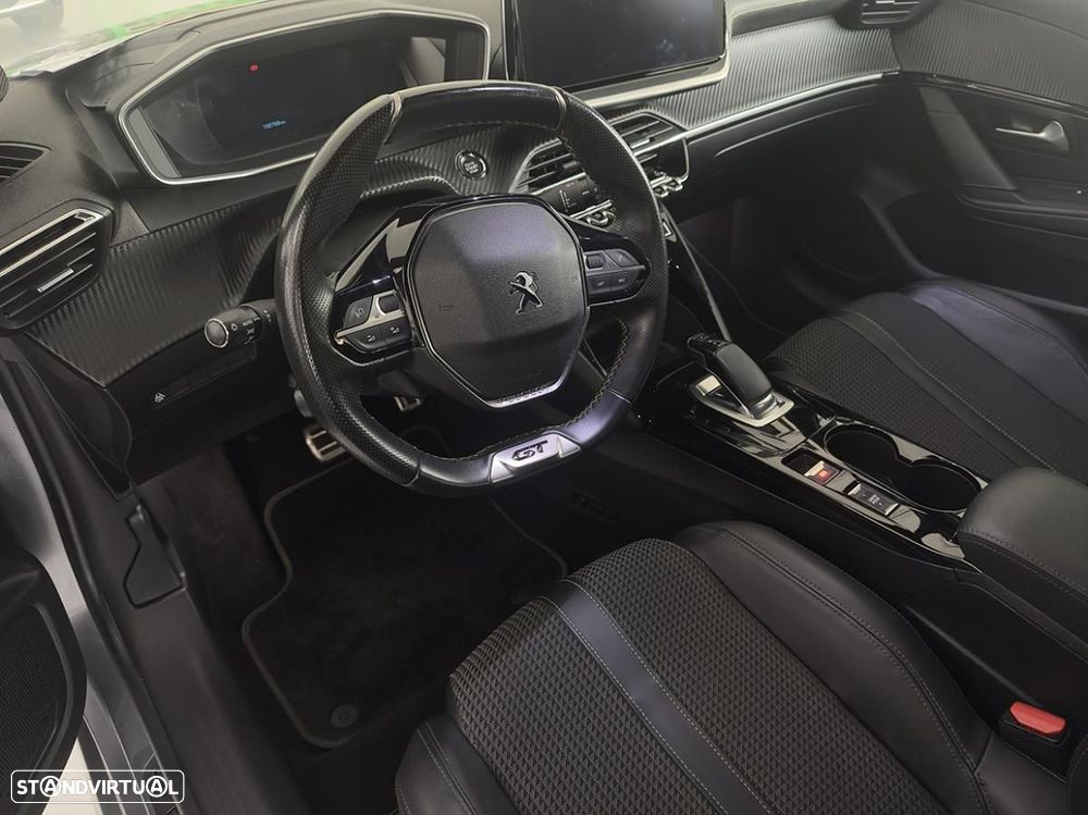 Peugeot e-208 50 kWh GT Line - 12