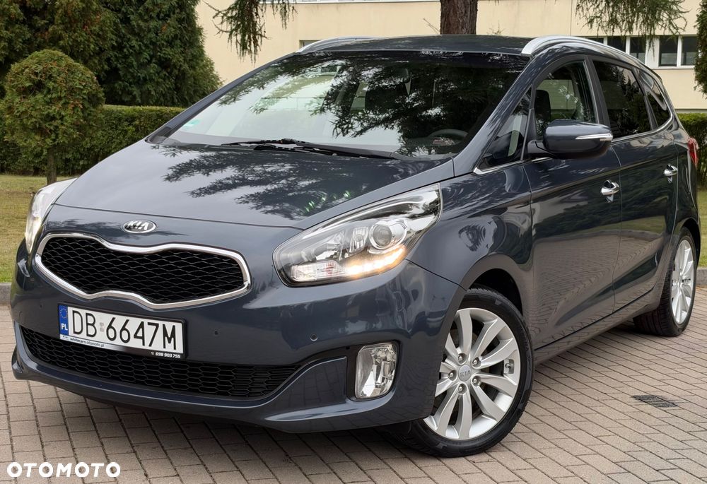 Kia Carens 1.7 CRDi 141 Dream Team Edition - 16