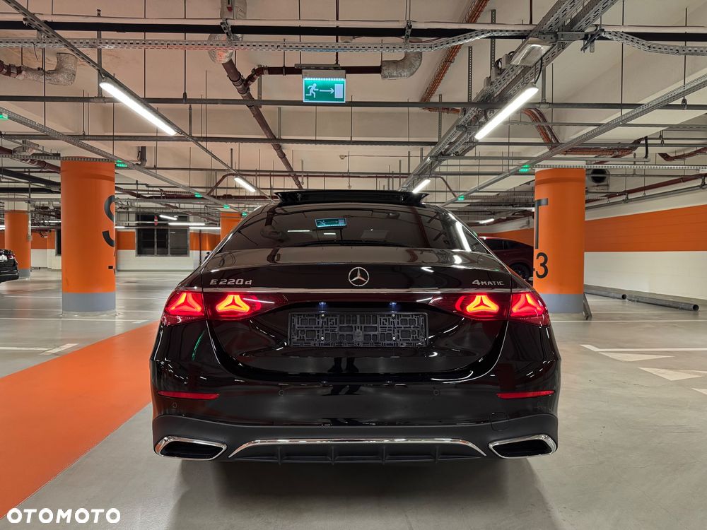 Mercedes-Benz Klasa E 220 d 4-Matic AMG - 5