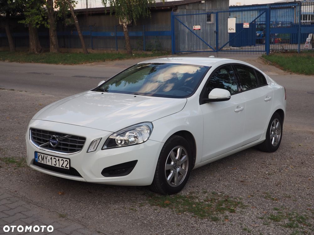 Volvo S60 D2 - 1