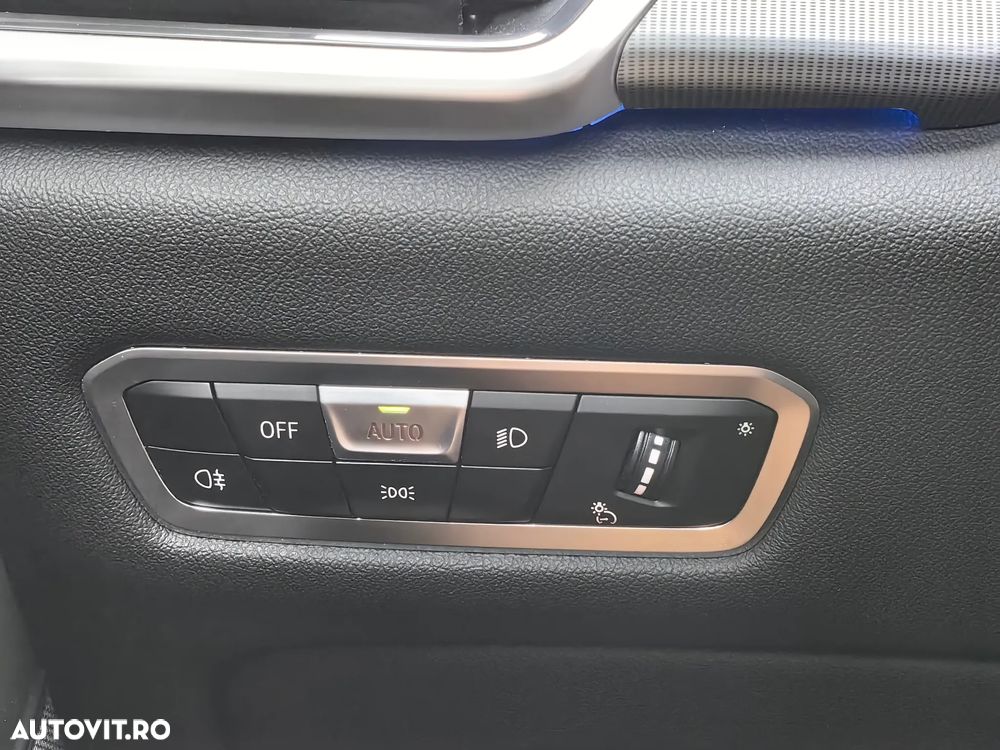 BMW X6 xDrive40d AT MHEV - 31