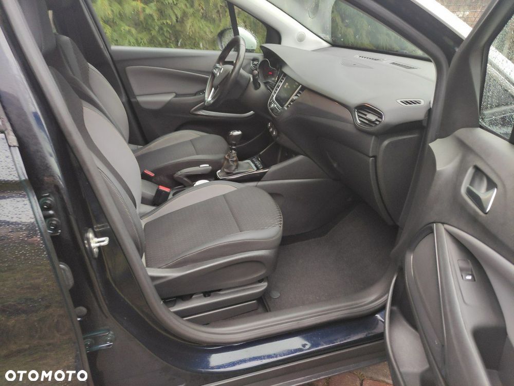 Opel Crossland X - 10