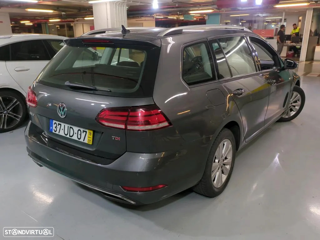 VW Golf Variant 1.6 TDi Confortline - 2