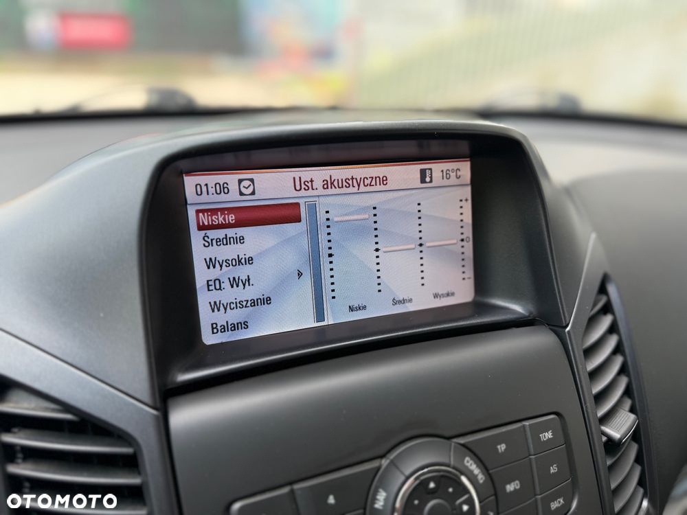 Chevrolet Orlando - 11