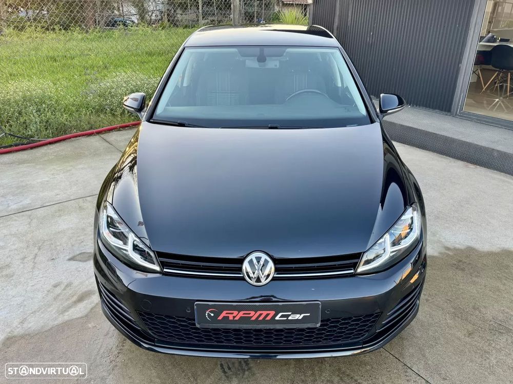VW Golf 2.0 TDI Highline DSG - 4