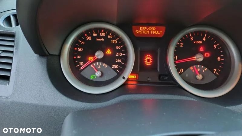 Renault Megane - 12