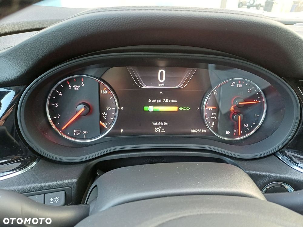 Opel Insignia 2.0 CDTI Innovation S&S - 25