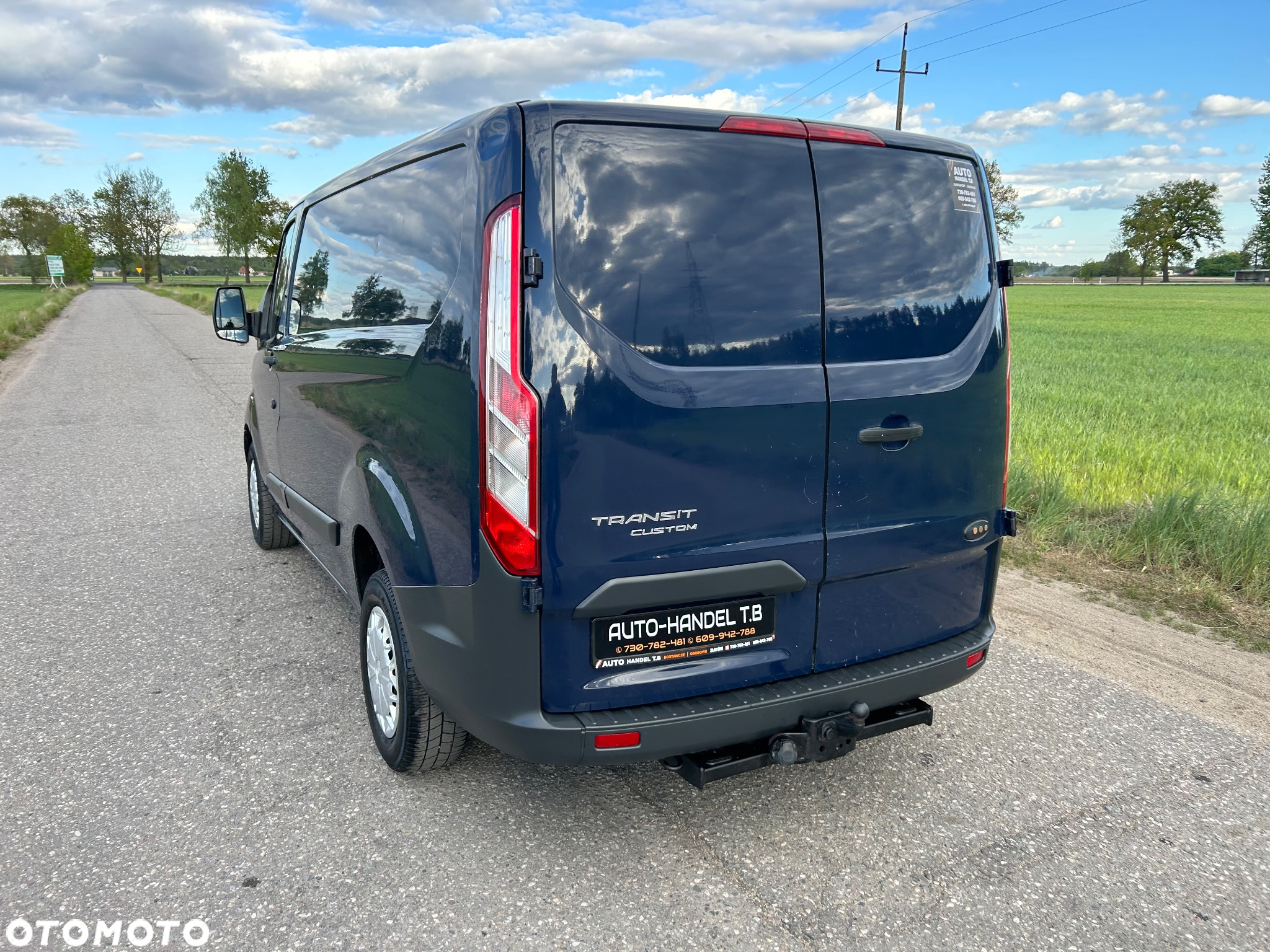 Ford Transit Custom - 8