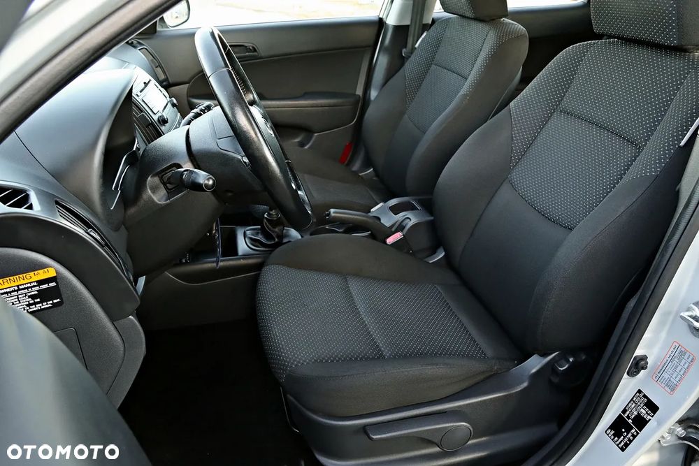 Hyundai i30 - 25