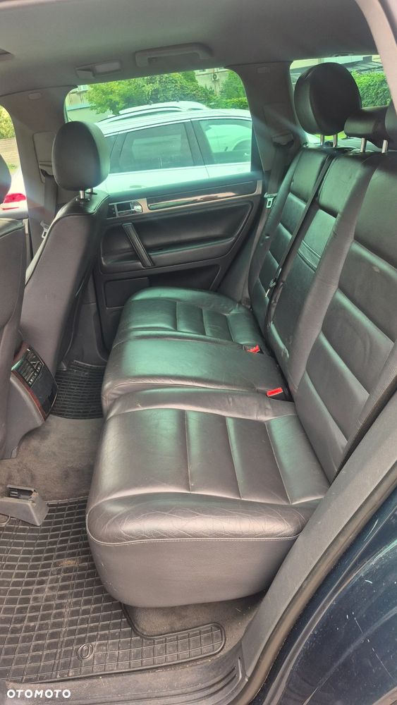 Volkswagen Touareg 2.5 R5 TDI Tiptr - 23