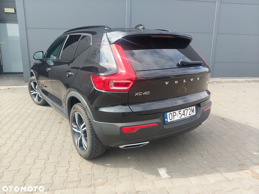 Volvo XC 40 T3 R-Design - 13