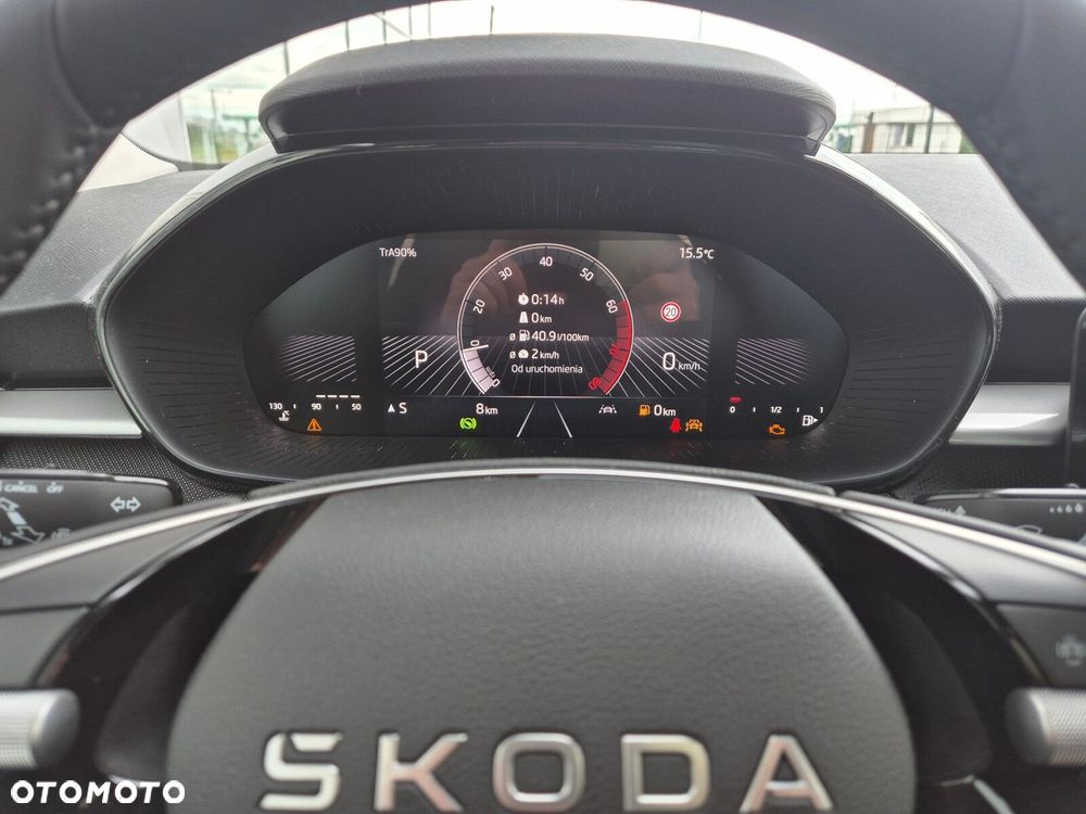Skoda Fabia 1.0 TSI Drive DSG - 25