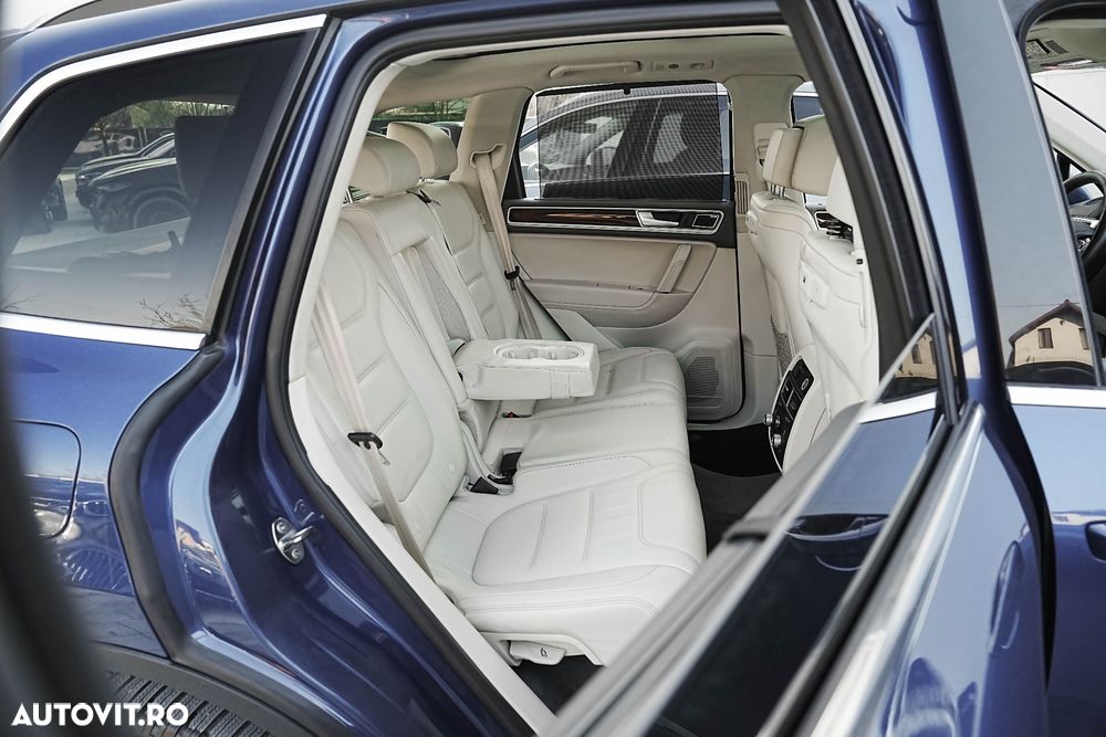 Volkswagen Touareg 3.0 V6 TDI SCR Blue Motion DPF Automatik - 13