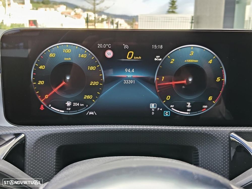 Mercedes-Benz CLA 200 d Shooting Brake AMG Line Aut. - 16