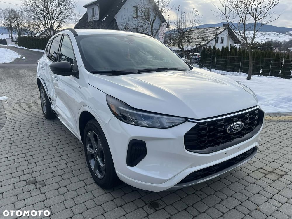 Ford Kuga 1.5 EcoBoost ST-LINE X - 12