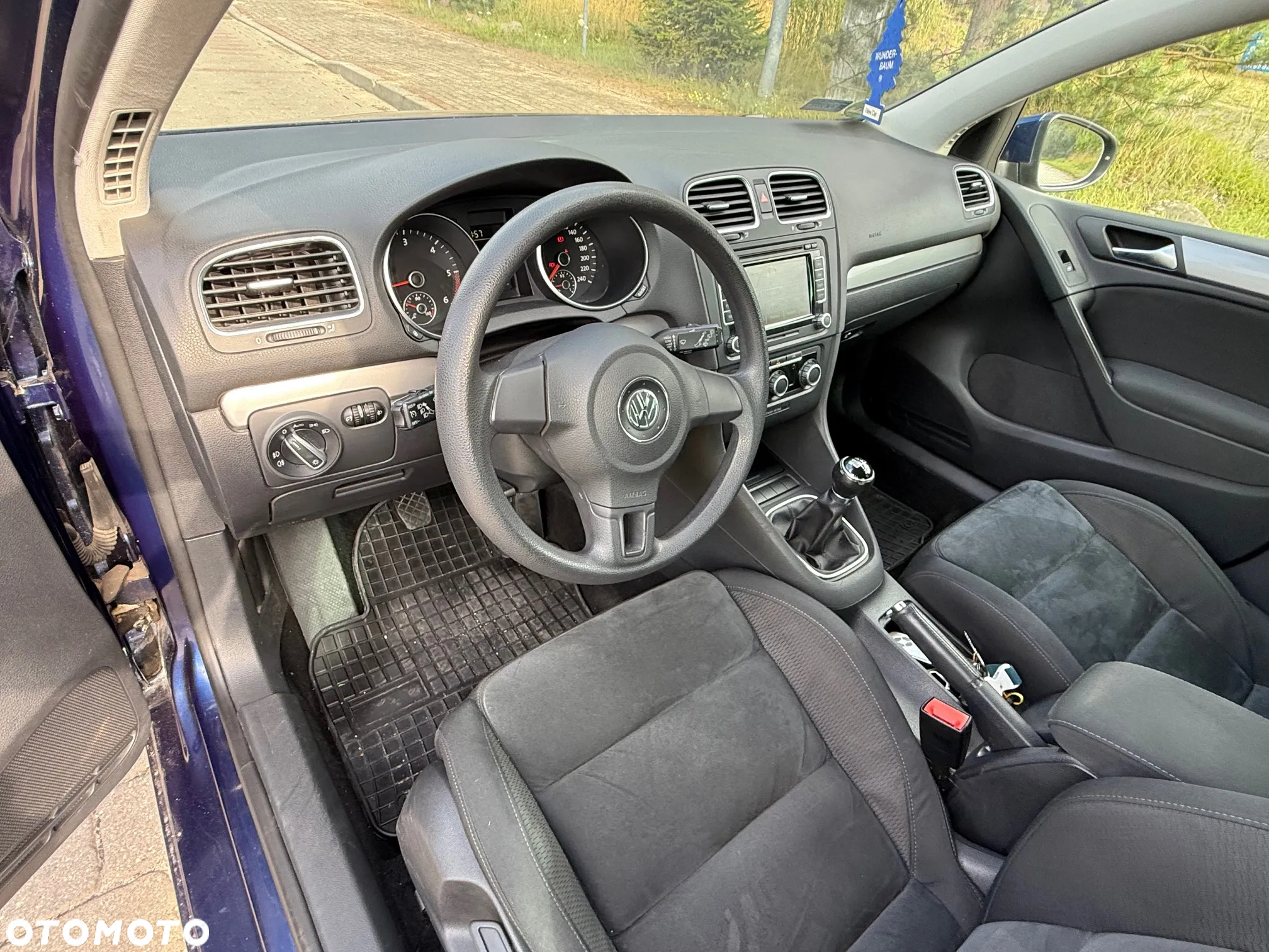 Volkswagen Golf VI 1.6 TDI Trendline - 6