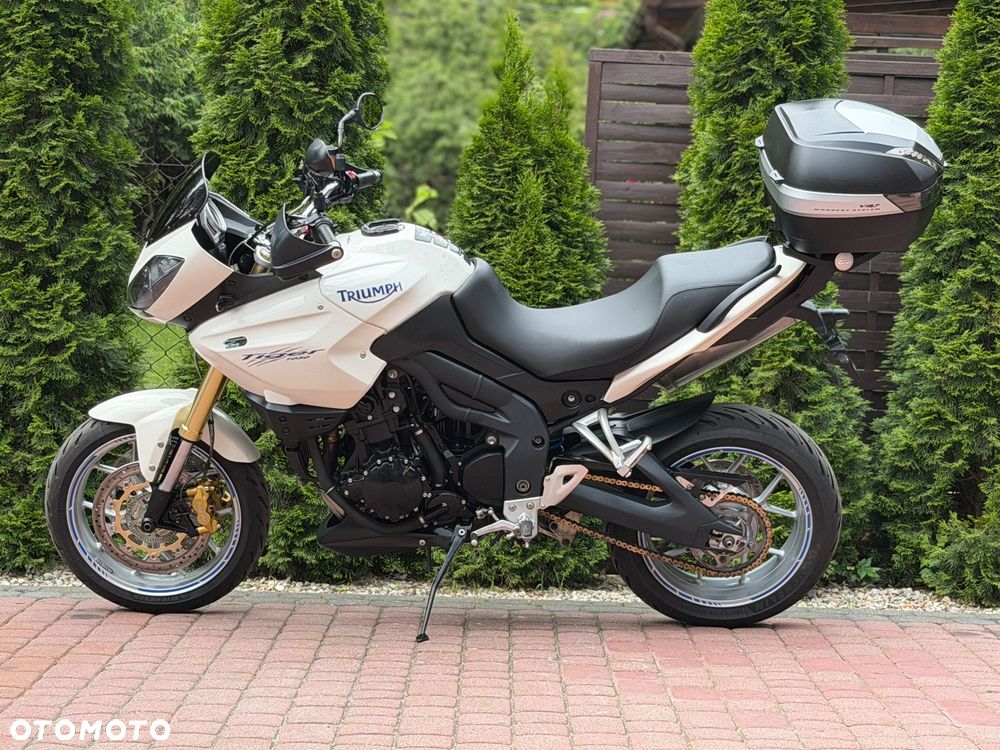 Triumph Tiger - 7