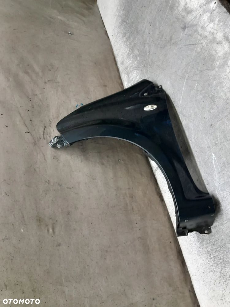 ! BŁOTNIK LEWY DO TOYOTA AYGO SZARY 1E0 CIEMNO SZARY - 2
