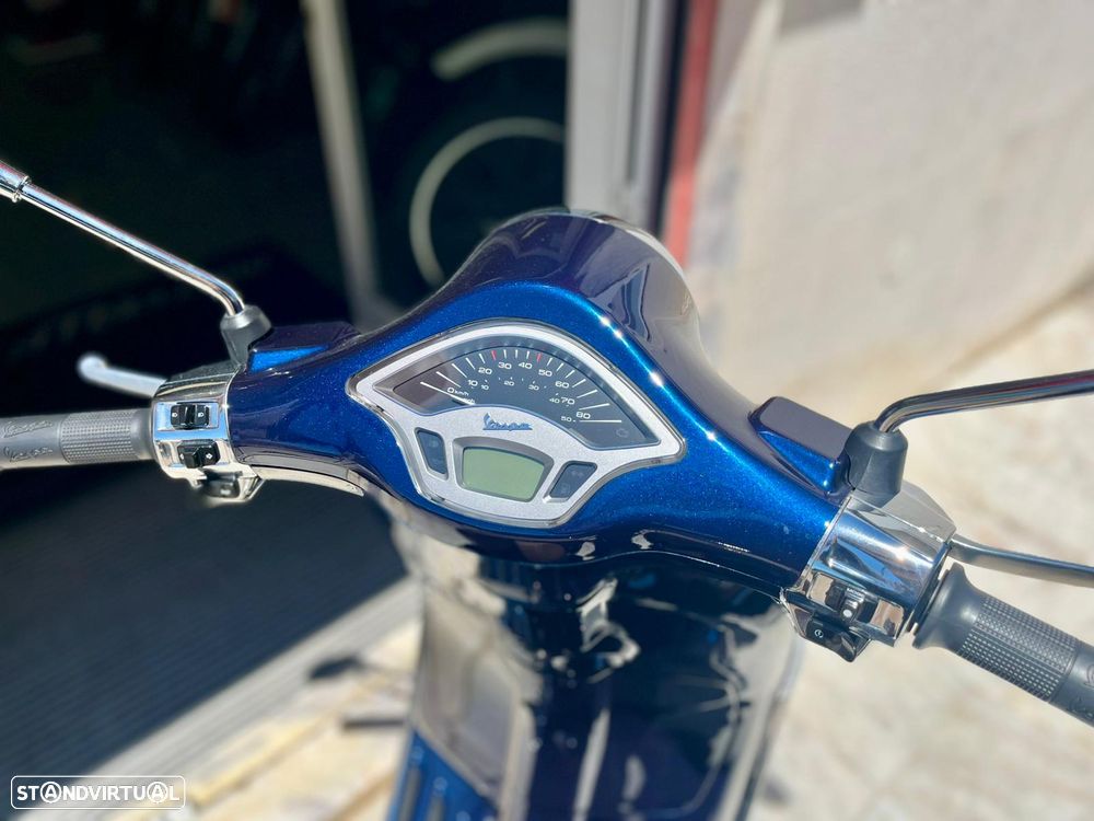 Piaggio Vespa Primavera 50 - 3