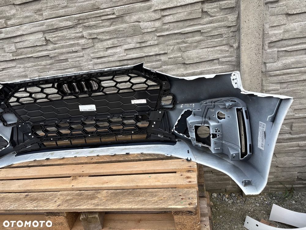 Zderzak przedni  Audi A4 S4  S Line B9 lift 2019- - 6