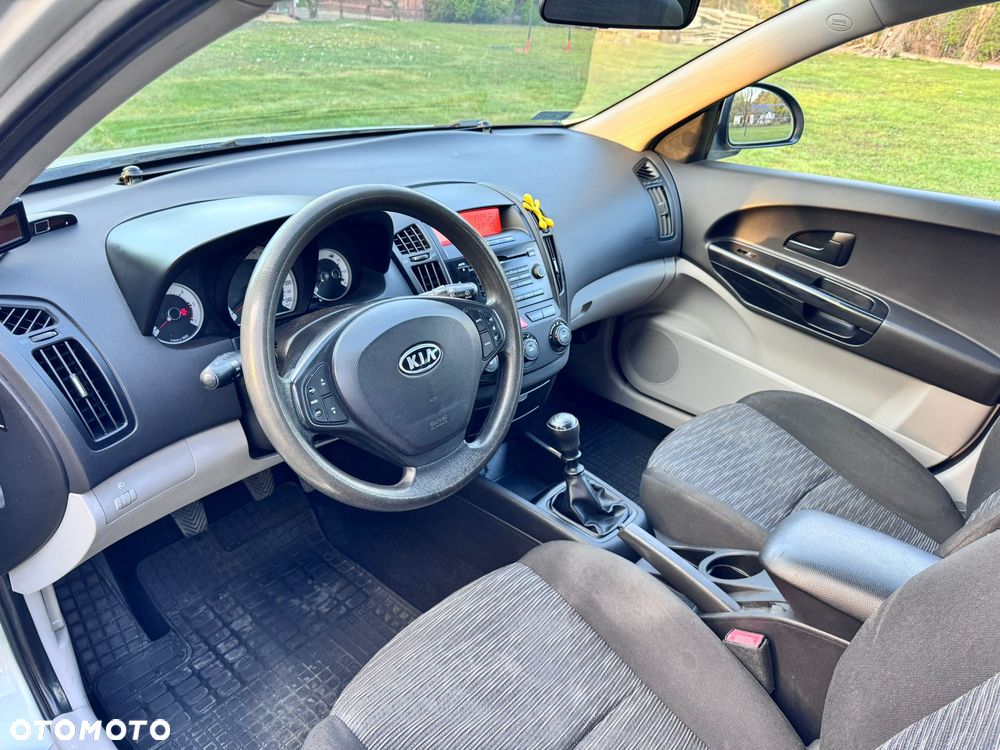 Kia Ceed 1.6 Crdi Comfort - 12