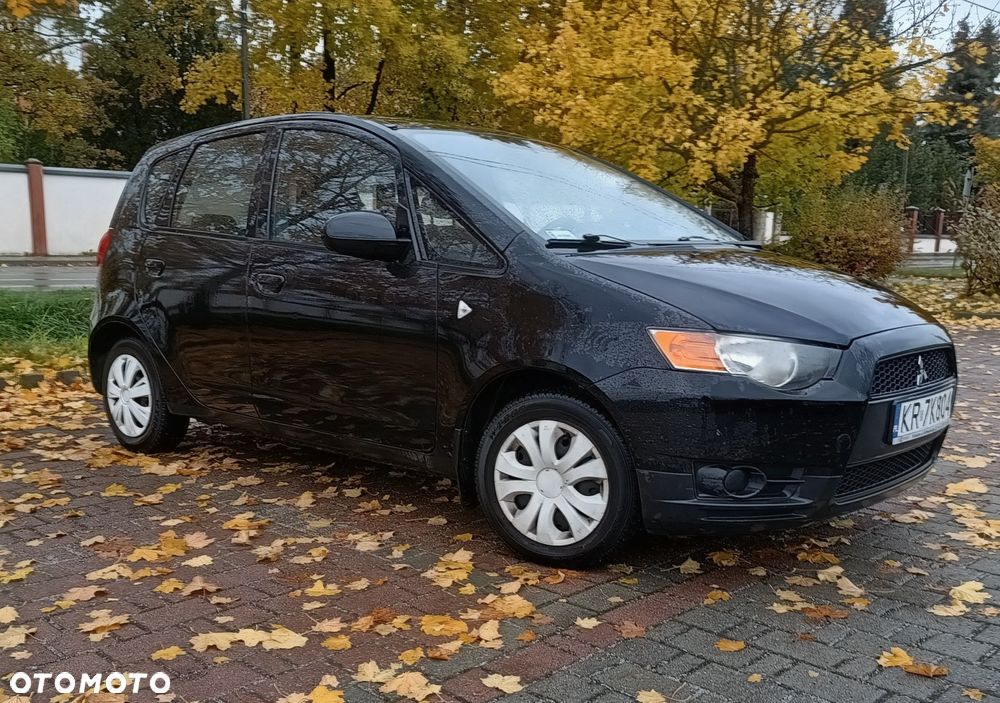 Mitsubishi Colt - 1