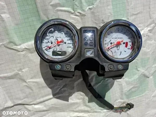 Hornet 600 zegary - 1