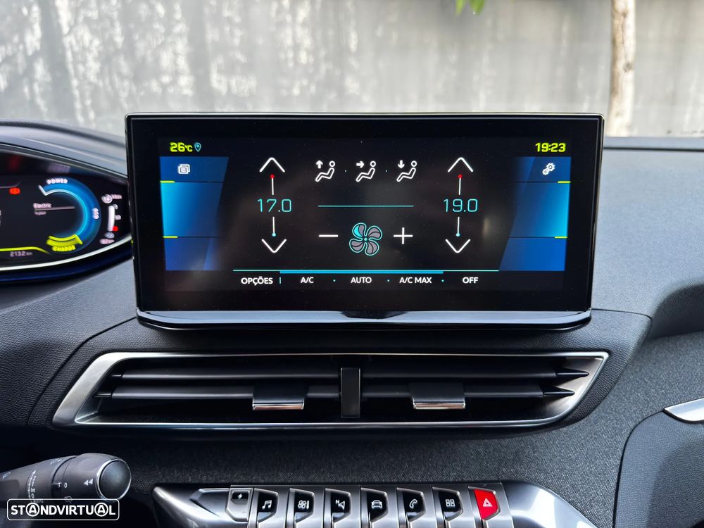 Peugeot 3008 1.6 Hybrid4 Allure Pack e-EAT8 - 30