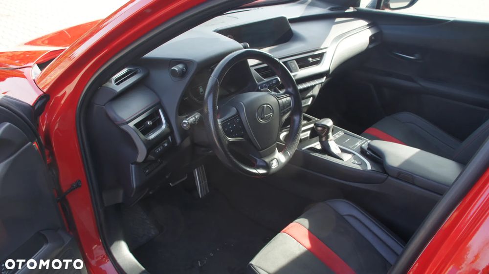Lexus UX 200 F Sport 2WD - 12