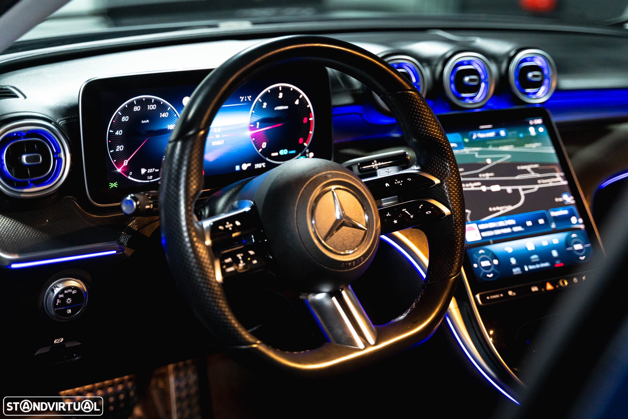 Mercedes-Benz C 300 d AMG Line - 14
