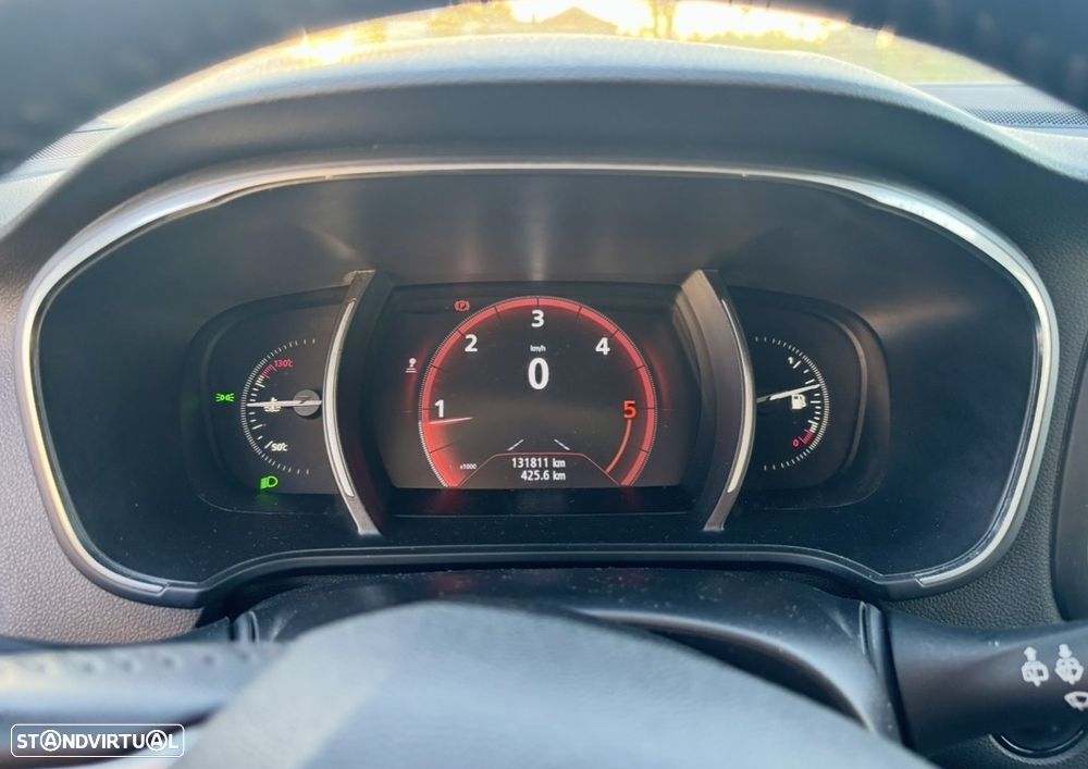 Renault Mégane ENERGY dCi 110 ECO2 EXPERIENCE - 4