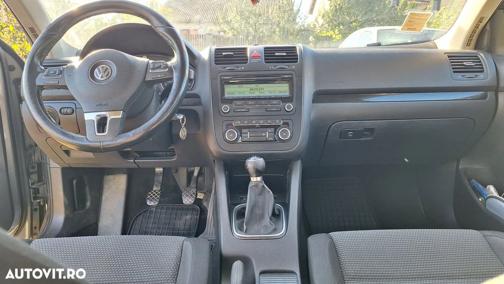 Volkswagen Jetta 1.6 TDI DPF Trendline - 10