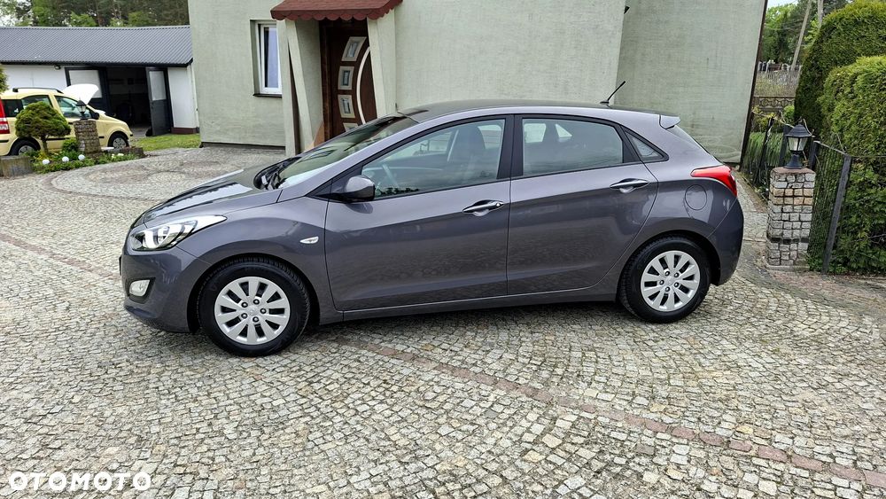 Hyundai i30 1.4 Trend - 6