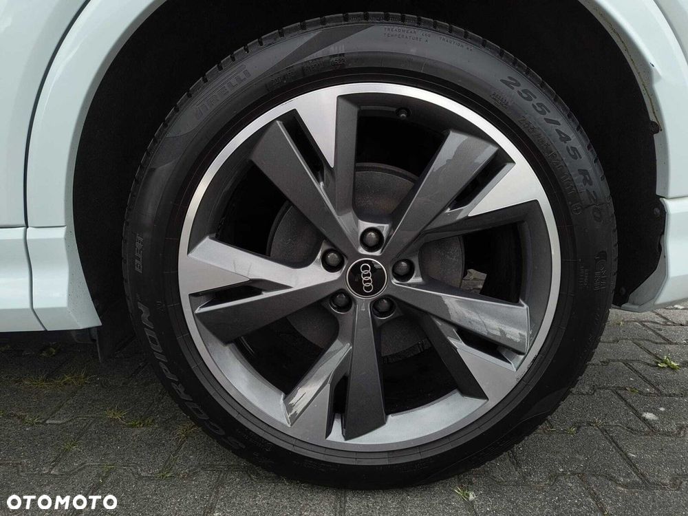 Audi Q4 e-tron - 37