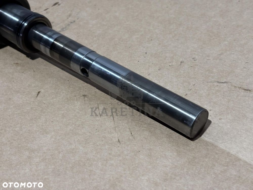 Massey Ferguson Dyna 6 6475 6480 Trzon Oś Widełek Wałek Cylinder 3796585M3  3796581M2  3796585M3 - 4