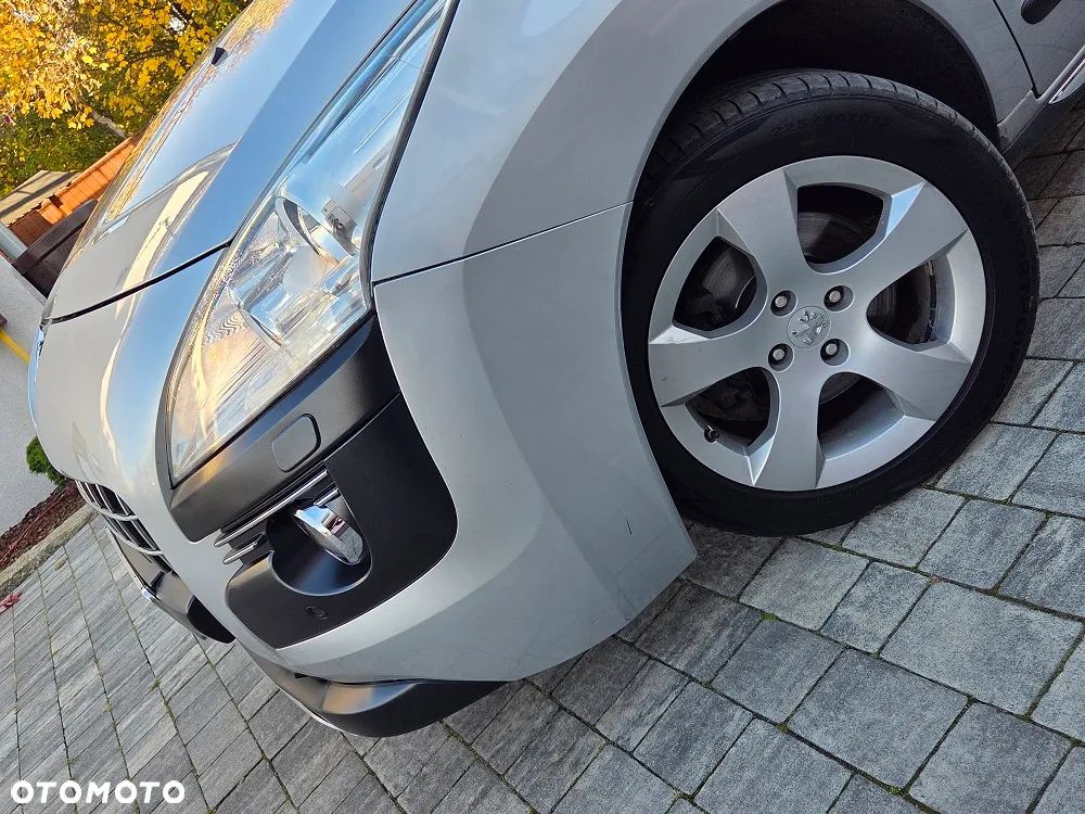 Peugeot 3008 2.0 HDi Premium+ - 30