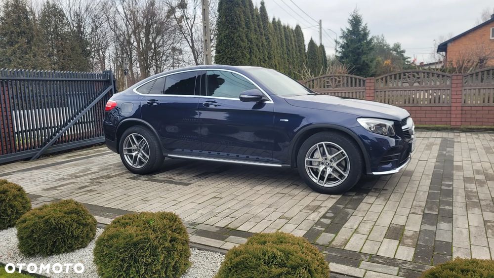 Mercedes-Benz GLC - 1