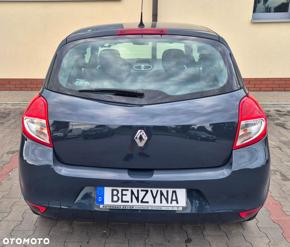 Renault Clio 1.2 16V 75 Yahoo - 5