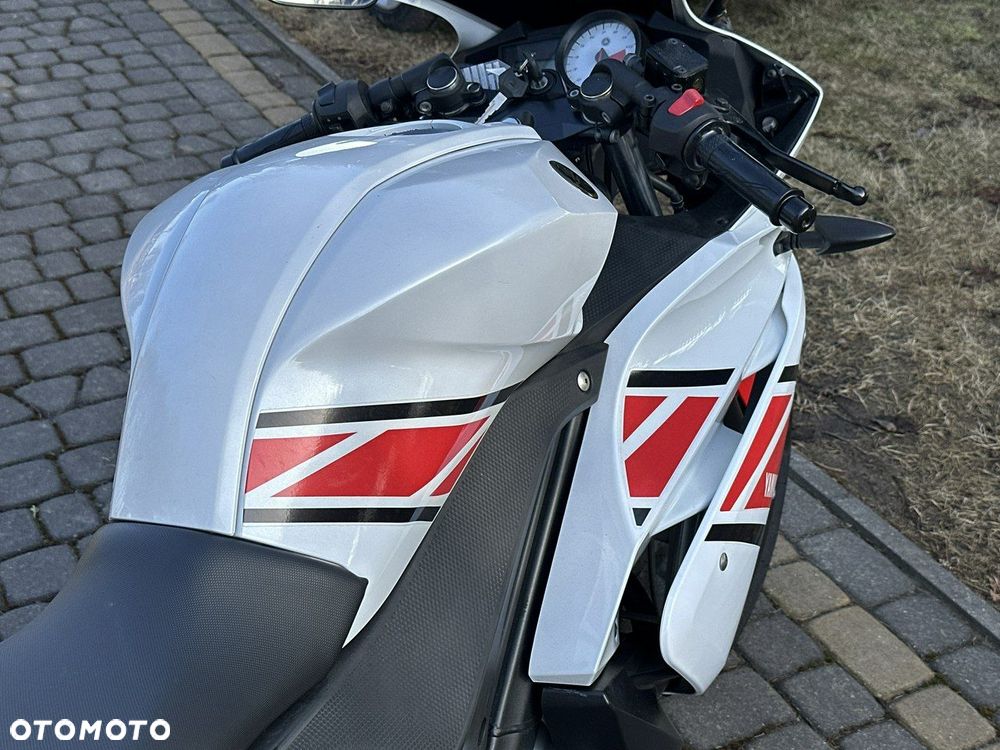 Yamaha R125 - 11