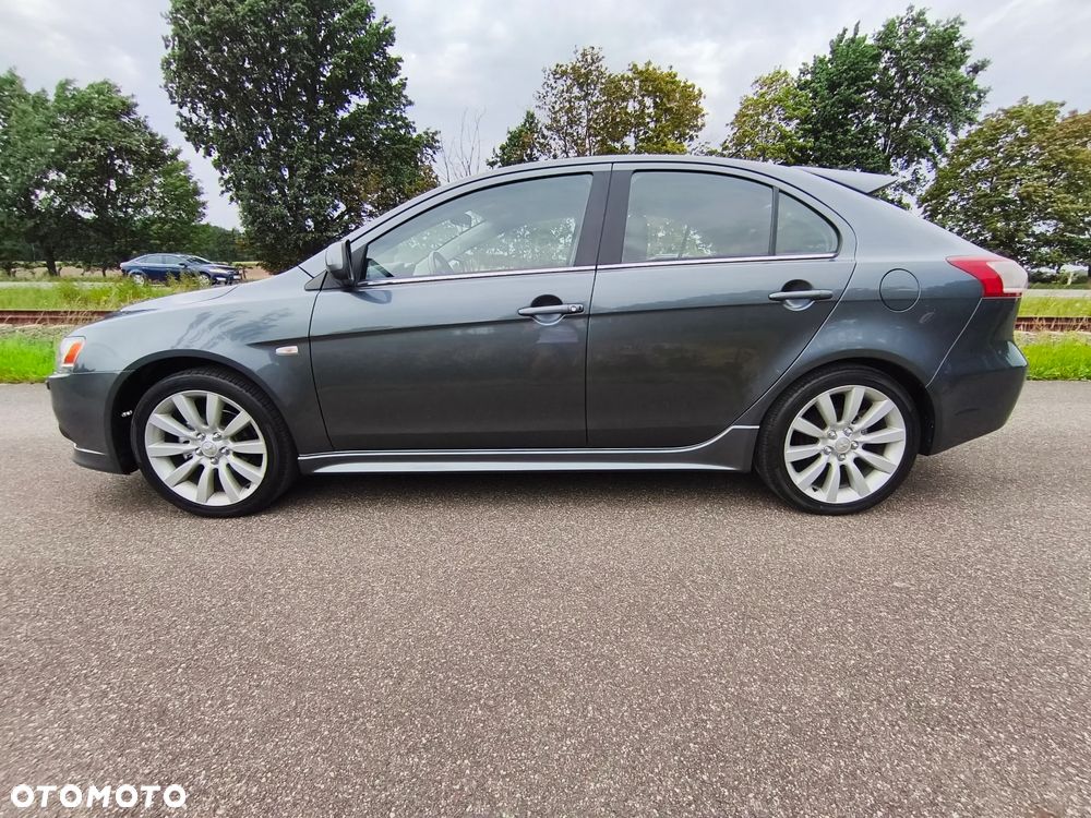 Mitsubishi Lancer 1.8 Instyle NAVI - 7