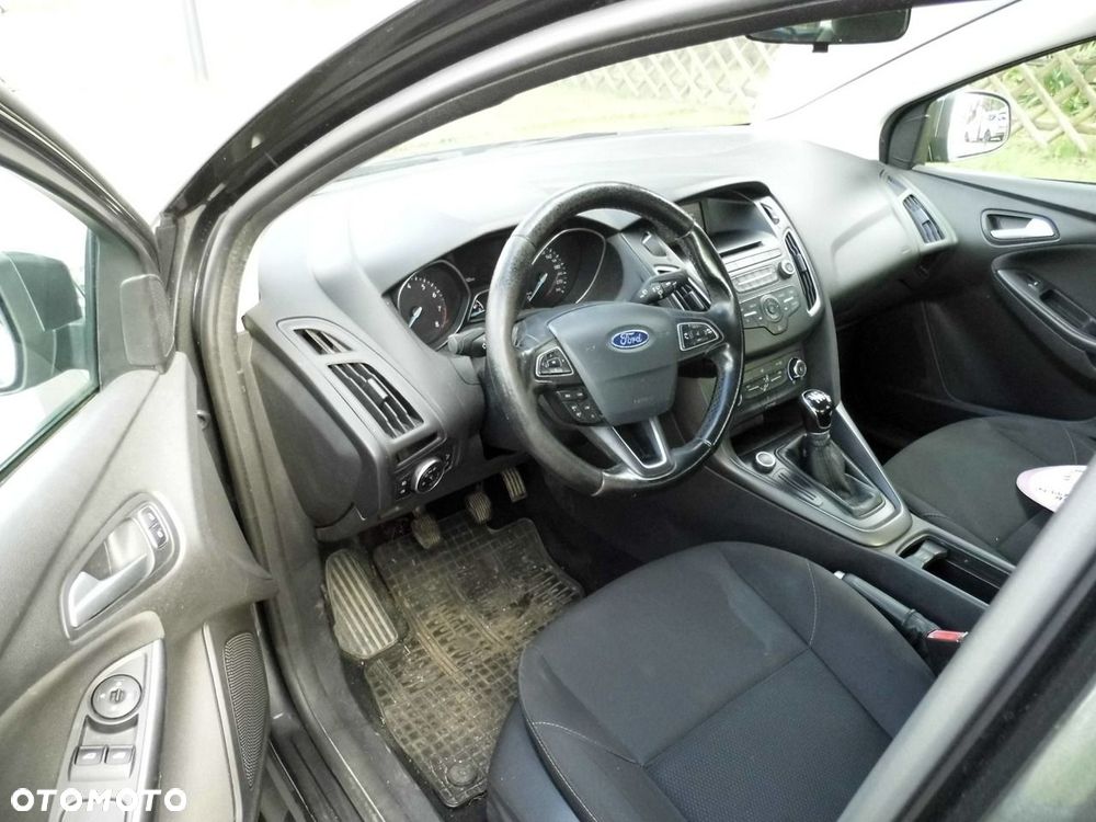 Ford Focus - 9