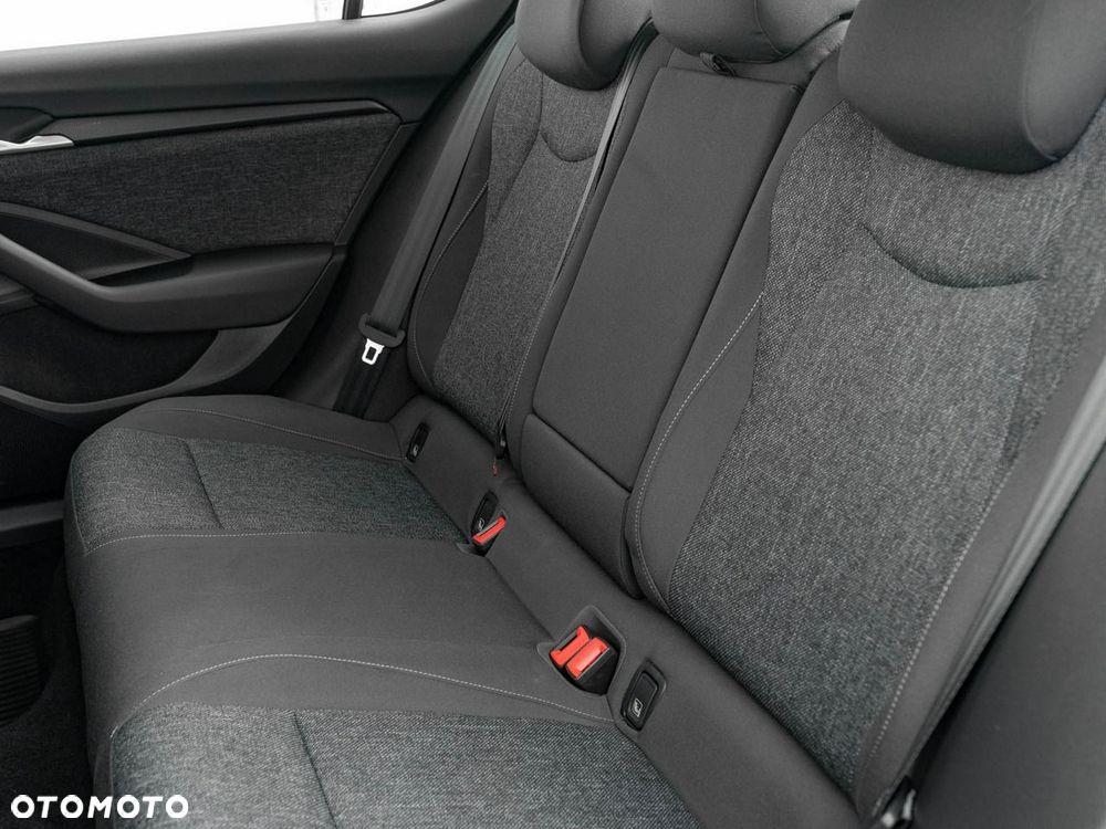 Skoda Superb 1.5 TSI mHEV DSG Essence - 28