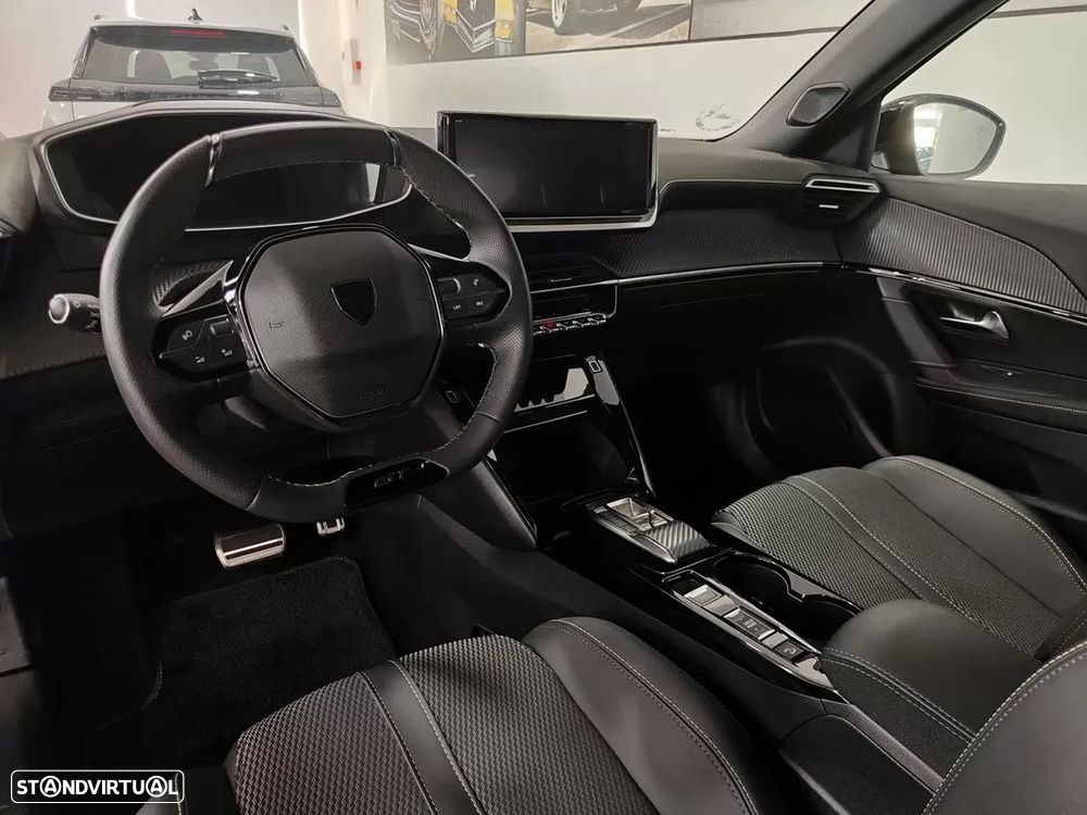 Peugeot e-2008 50 kWh GT Line - 44