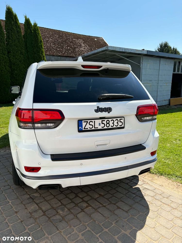 Jeep Grand Cherokee - 8