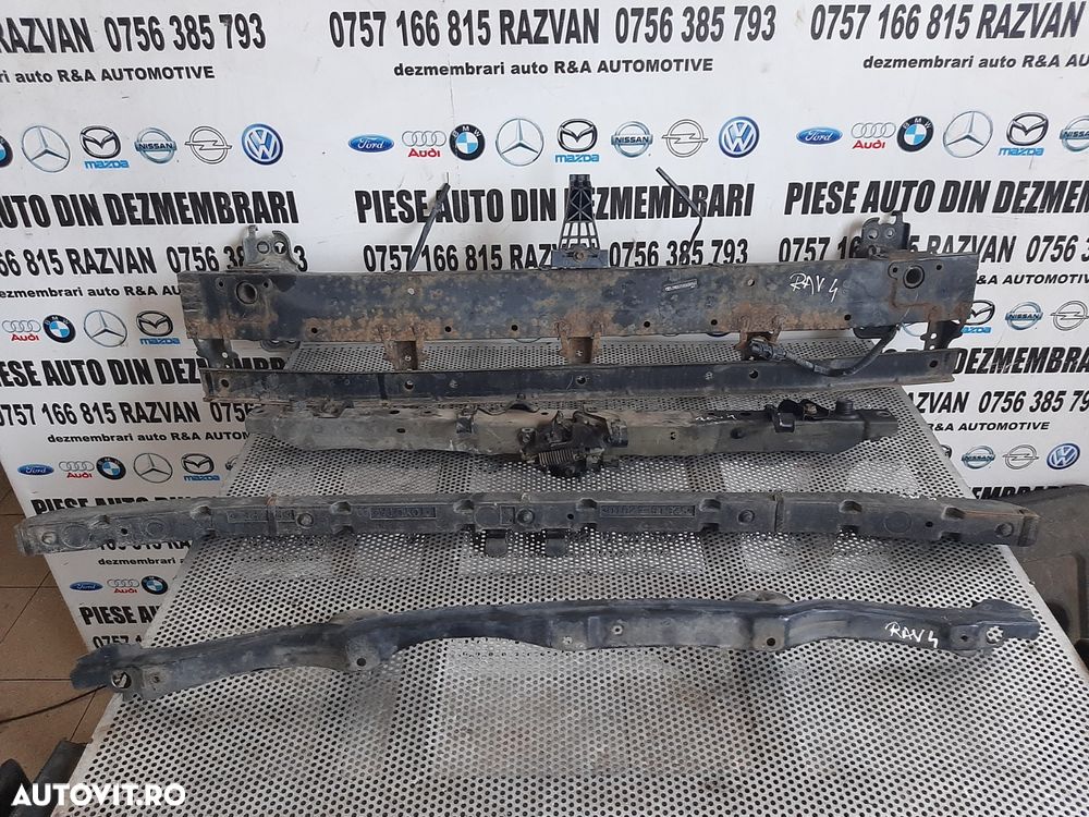Trager Calandru Traversa Armatura Fata Toyota Rav 4 An 2006-2010 Dezmembrez Toyota Rav 4 2.2 Diesel - 4